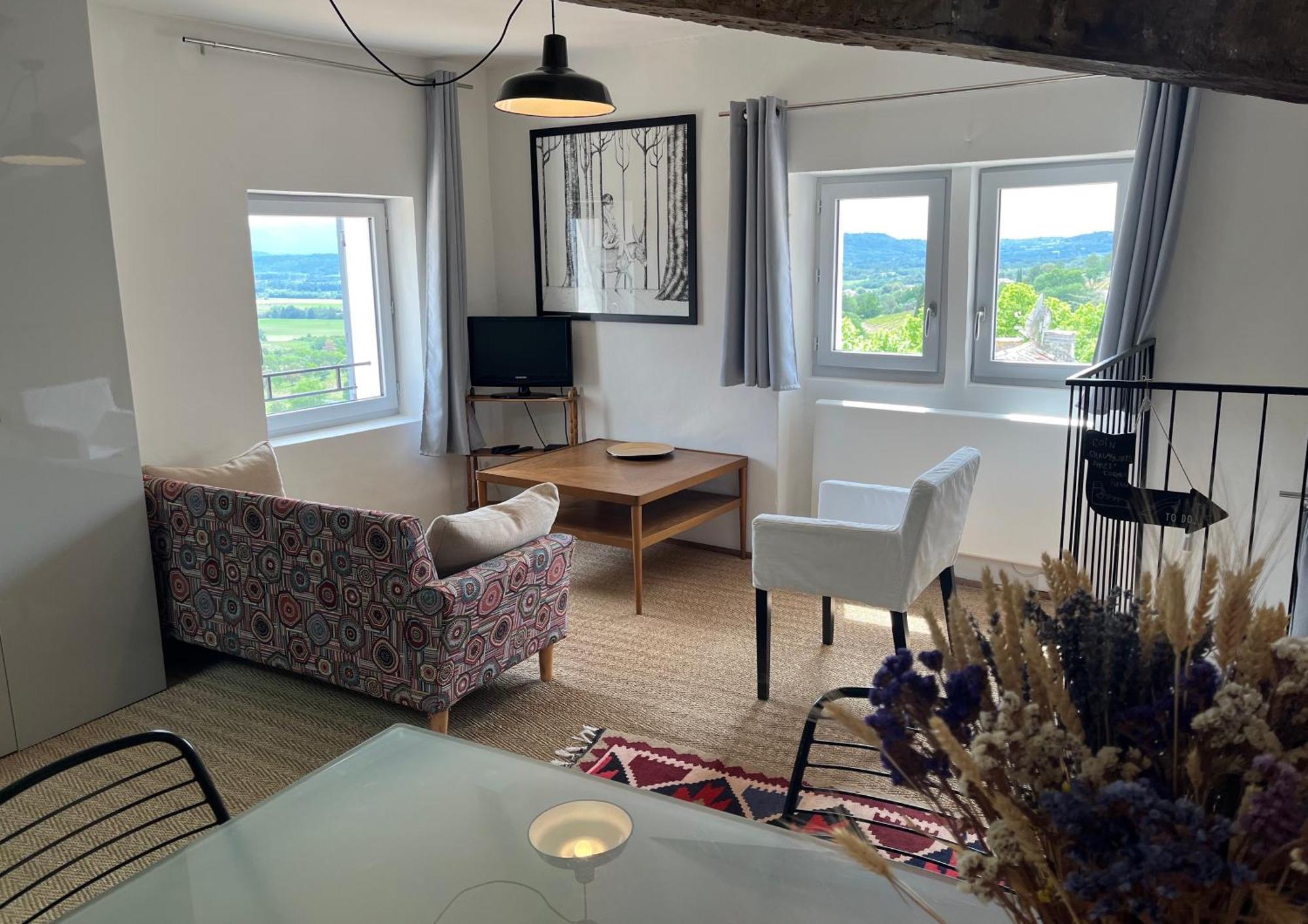 Lovely Views In Secret Provence 주카스 외부 사진